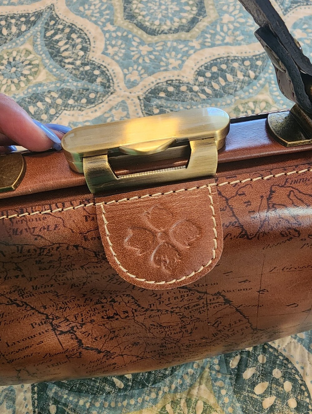 Patricia Nash Vaneto Kiss Lock Brown Map-Print Leather Crossbody Bag - Picture 6 of 14